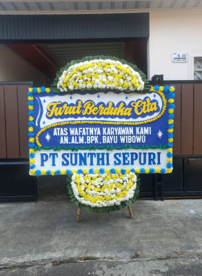 Papan Bunga Duka di Telaga Langsat
